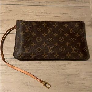 Louis Vuitton Neverfull MM/ GM pouch
